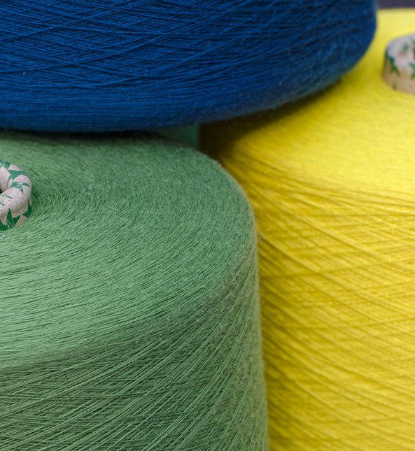 Rudis Material Yarn